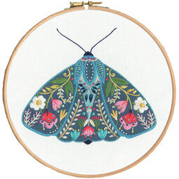 Pollen - Moth Embroidery Hoop Kit