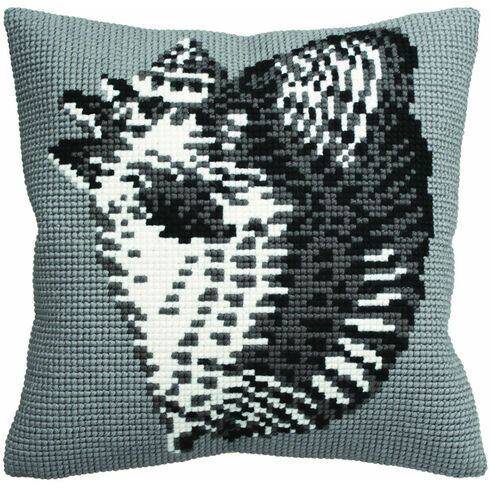 Conche Shell Cushion Panel Cross Stitch Kit
