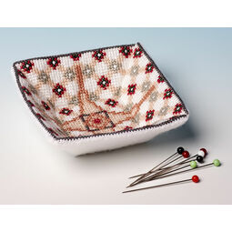 The Victorian Tile Bits And Beads Tray 3D Cross Stitch Kit