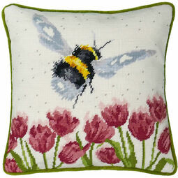 Flight Of The Bumble Bee Tapestry Panel Kit