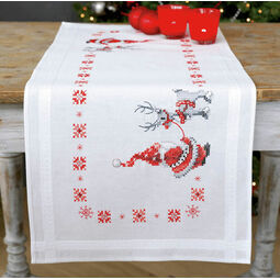 Santa & Rudolph Embroidery Table Runner Kit
