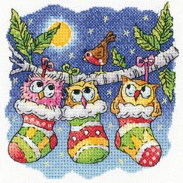A Christmas Hoot Cross Stitch Kit