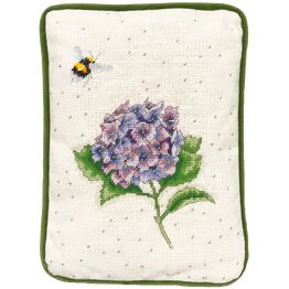 The Busy Bee Tapestry Panel Kit
