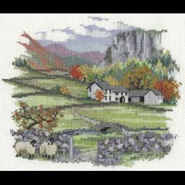 Countryside - Cragside Farm Cross Stitch Kit