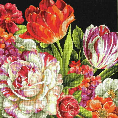 Bouquet On Black Tapestry Kit