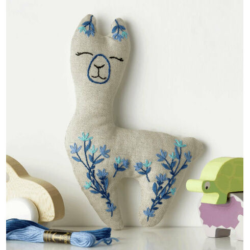 Annie Alpaca Freestyle Friends Embroidery Kit