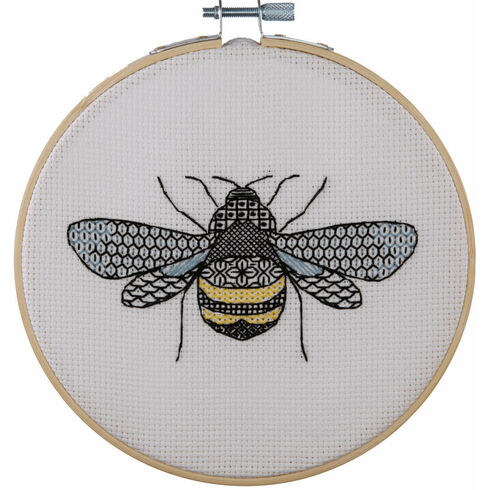Blackwork Bee Embroidery Kit (Hoop Not Included)