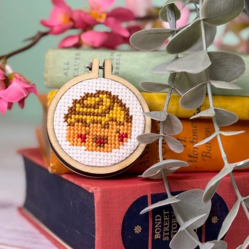 You're bun in a million! (cinnamon bun) Matchstick Mini Cross Stitch Kit